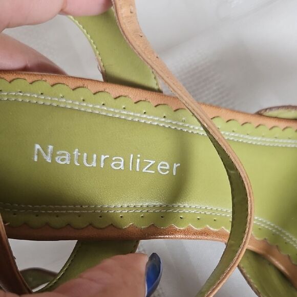 Naturalizer Women's Tan Strappy Sandals - Picture 2 of 16